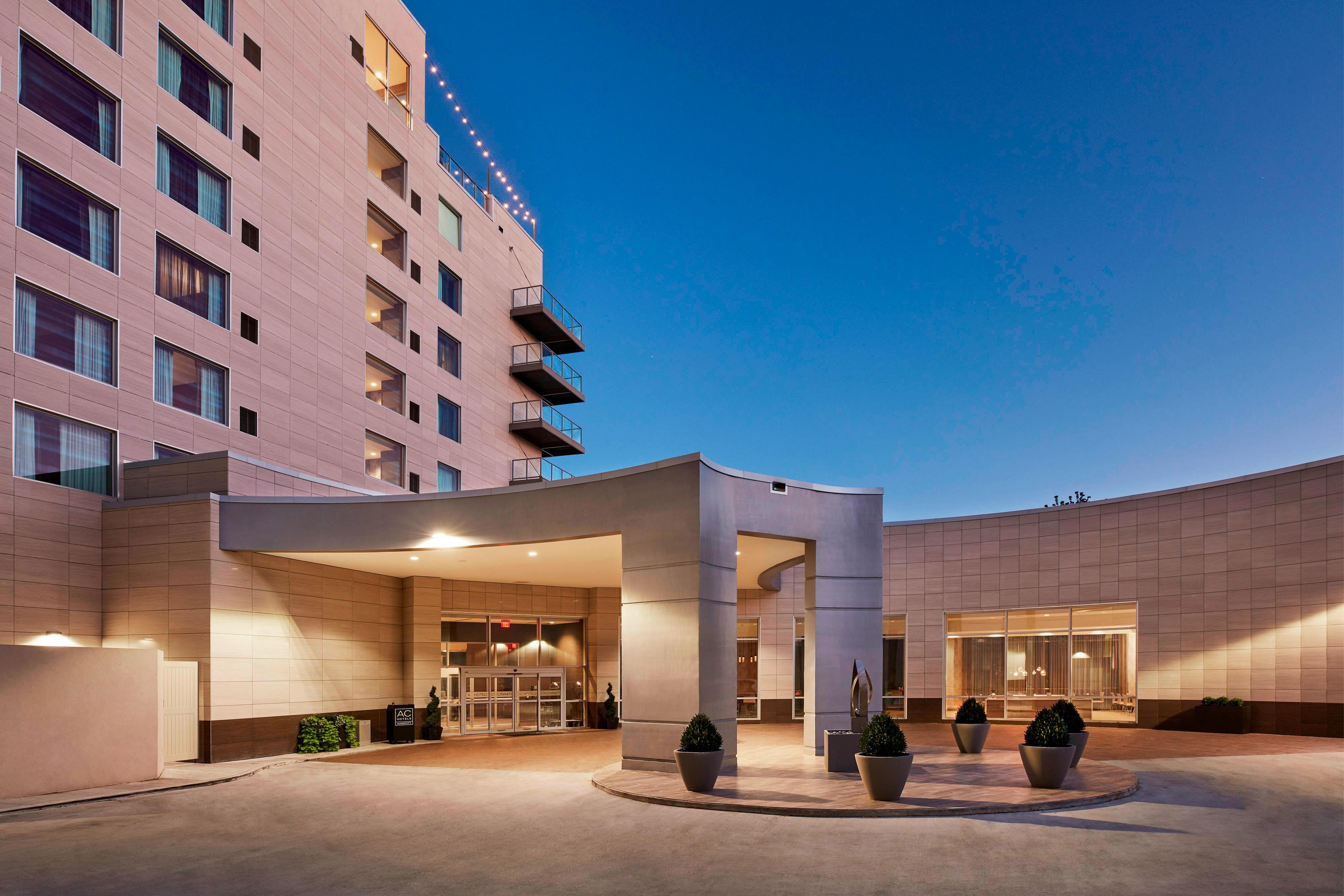 Ac Hotel By Marriott Cincinnati At The Banks Zewnętrze zdjęcie