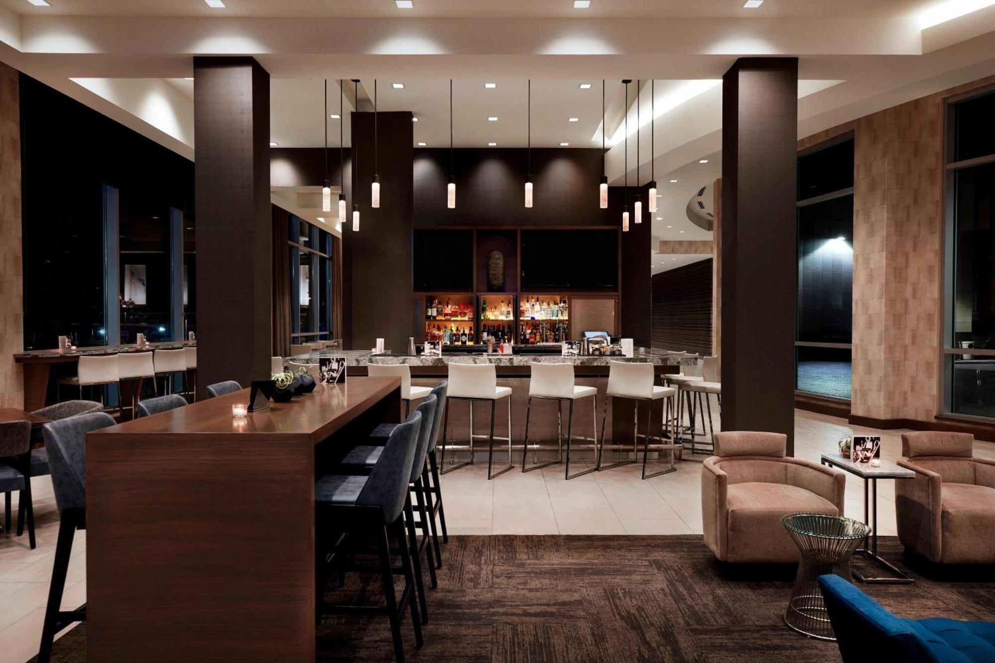 Ac Hotel By Marriott Cincinnati At The Banks Zewnętrze zdjęcie