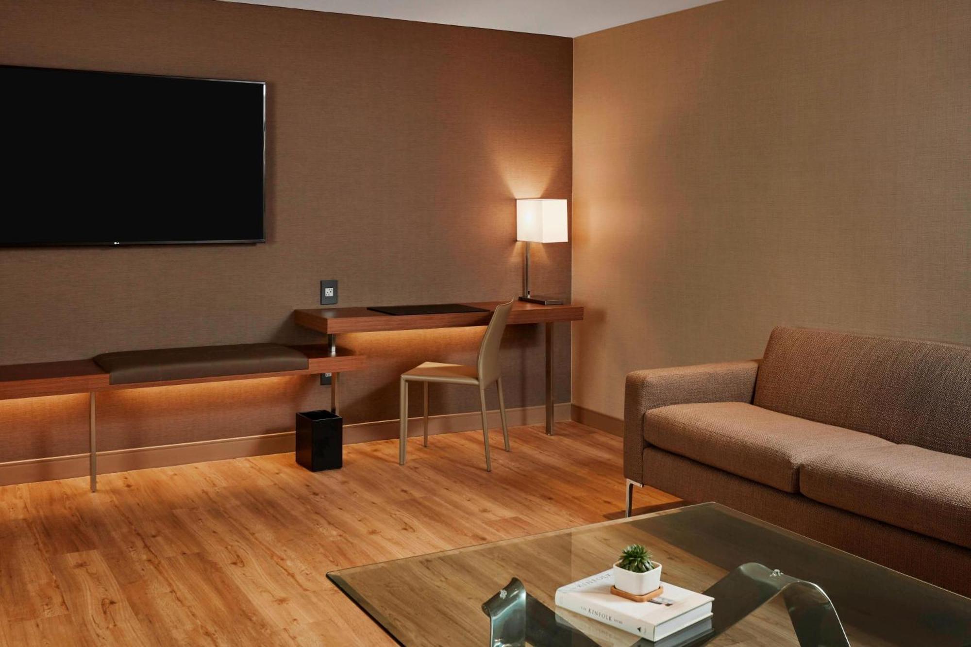 Ac Hotel By Marriott Cincinnati At The Banks Zewnętrze zdjęcie