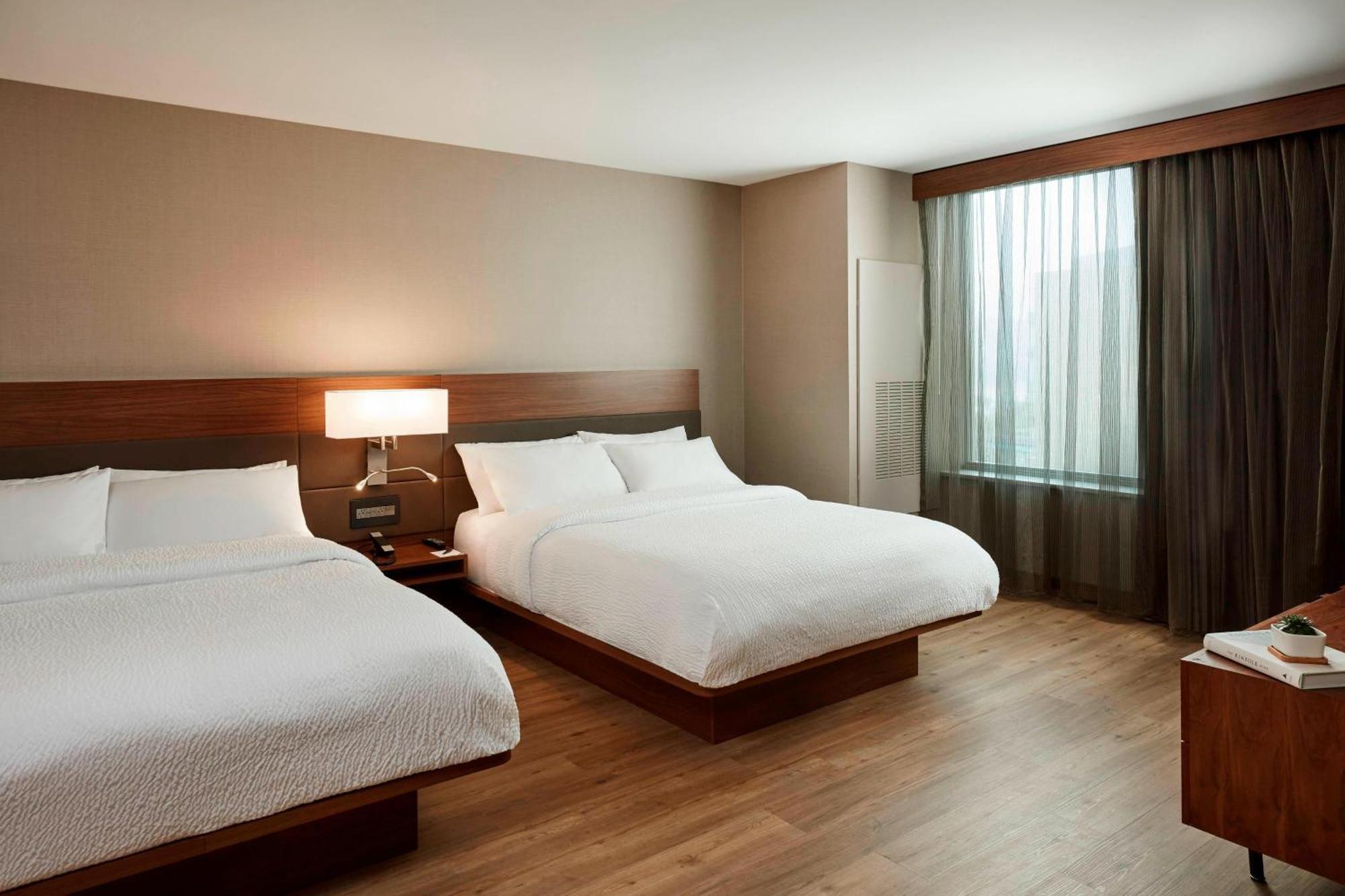 Ac Hotel By Marriott Cincinnati At The Banks Zewnętrze zdjęcie